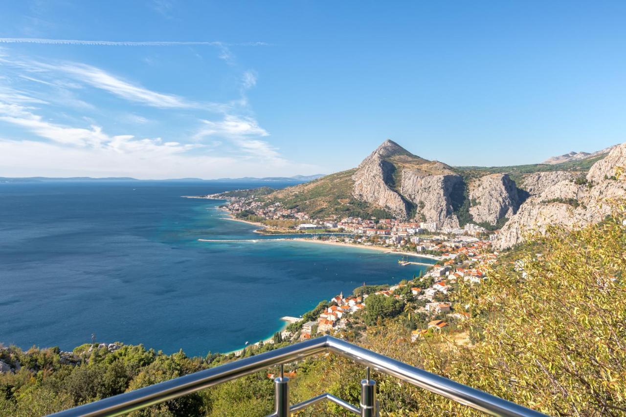 Pikolo Apartments Omis Tice المظهر الخارجي الصورة