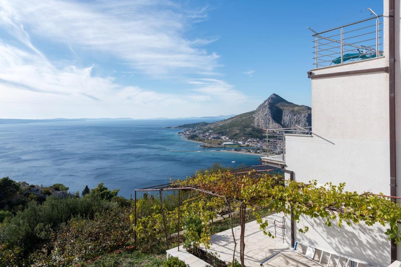 Pikolo Apartments Omis Tice المظهر الخارجي الصورة