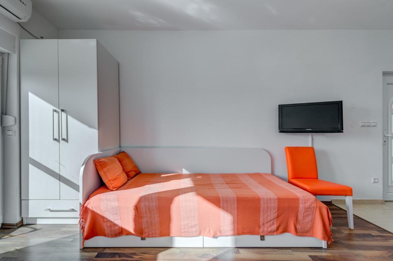 Pikolo Apartments Omis Tice المظهر الخارجي الصورة